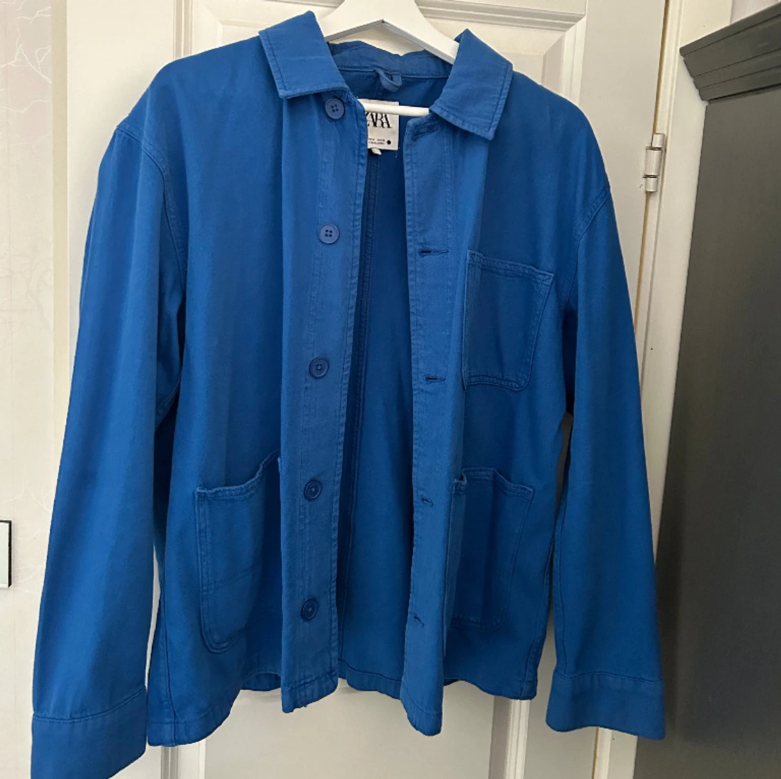 Blå jeansjacka - 90