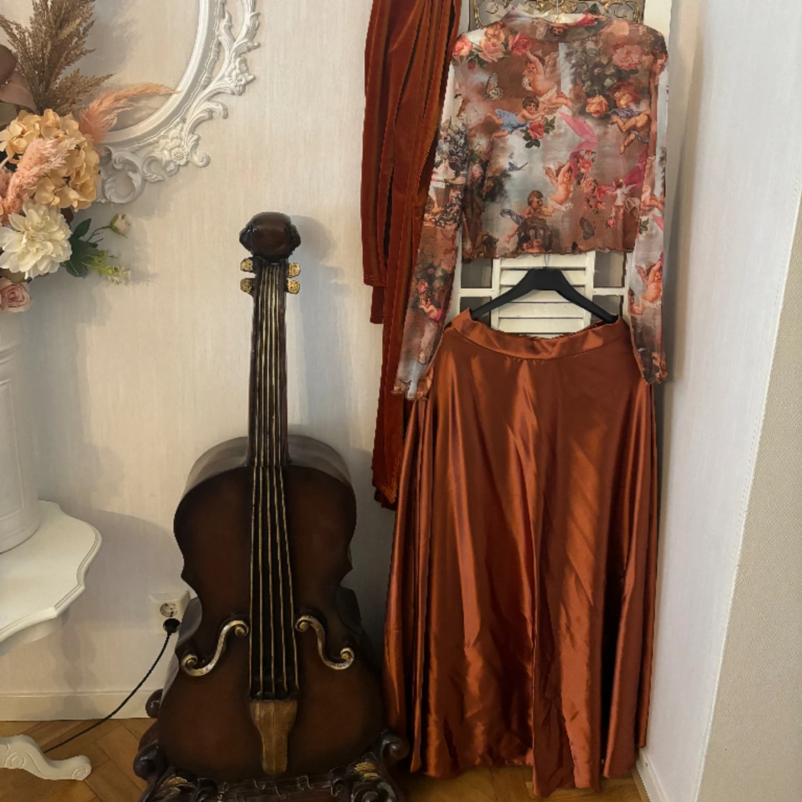 Siden kjol sammet kofta lång vacker topp nytt!