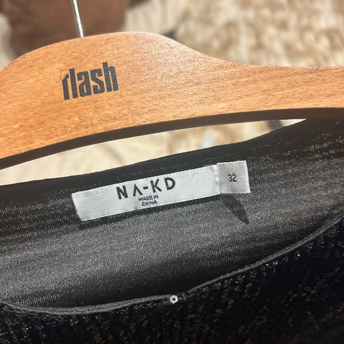 Glittrig klänning  - 90