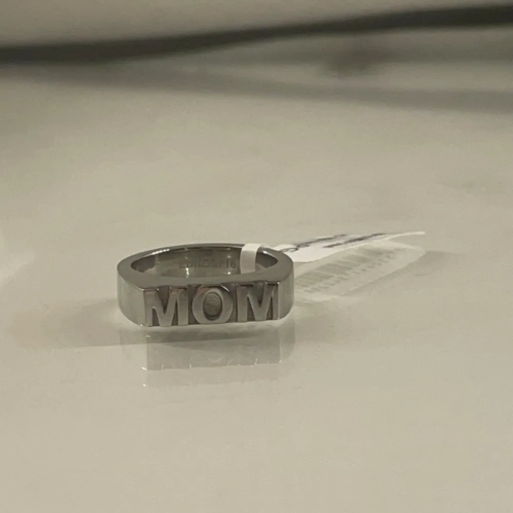 Silver ring från Edblad. Mom & Wow ring  . Accessoarer.