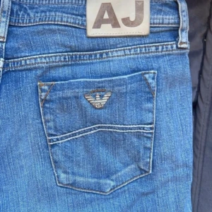 Armani Jeans - Armani Jeans köpa på Sellpy Aldrig använt bara provat 