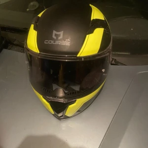 Mc hjälm  - Fint skick  