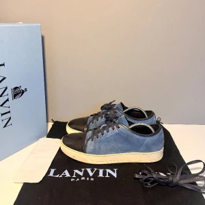 Lanvins - Säljer ett par sjukt snygga lanvins i storlek 42, cond 8,5/10. Kommer med allt OG inklusive KVITTO