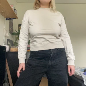 Beige sweater - Beige sweater från NA-KD ✨