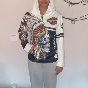 Hoodie Harley Davidson  - Hoodie helt Ny beställt från USA fick för liten storlek. Fabrikat bomull, storlek S