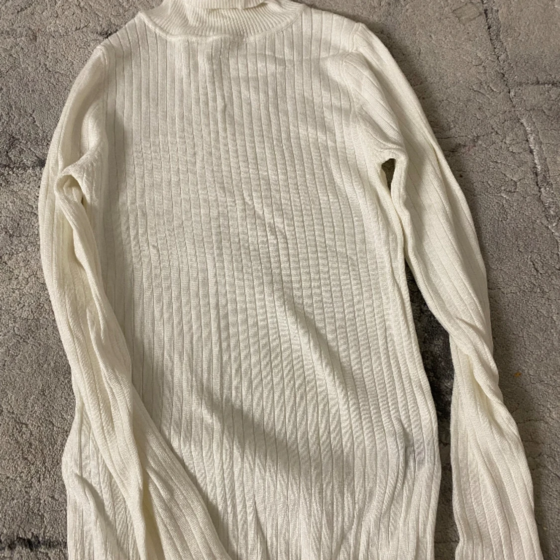 Vit kort tröja  - 90