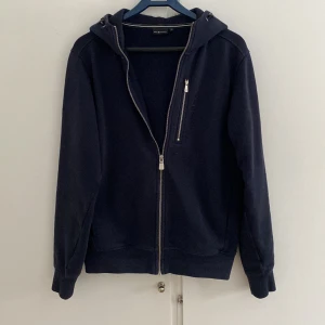 Sail Racing zip hoodie - Använd 4 gånger, nypris 1500 Pris kan diskuteras 