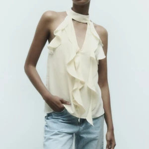 Zara vit topp - Aldrig använd  ny pris: 329kr 