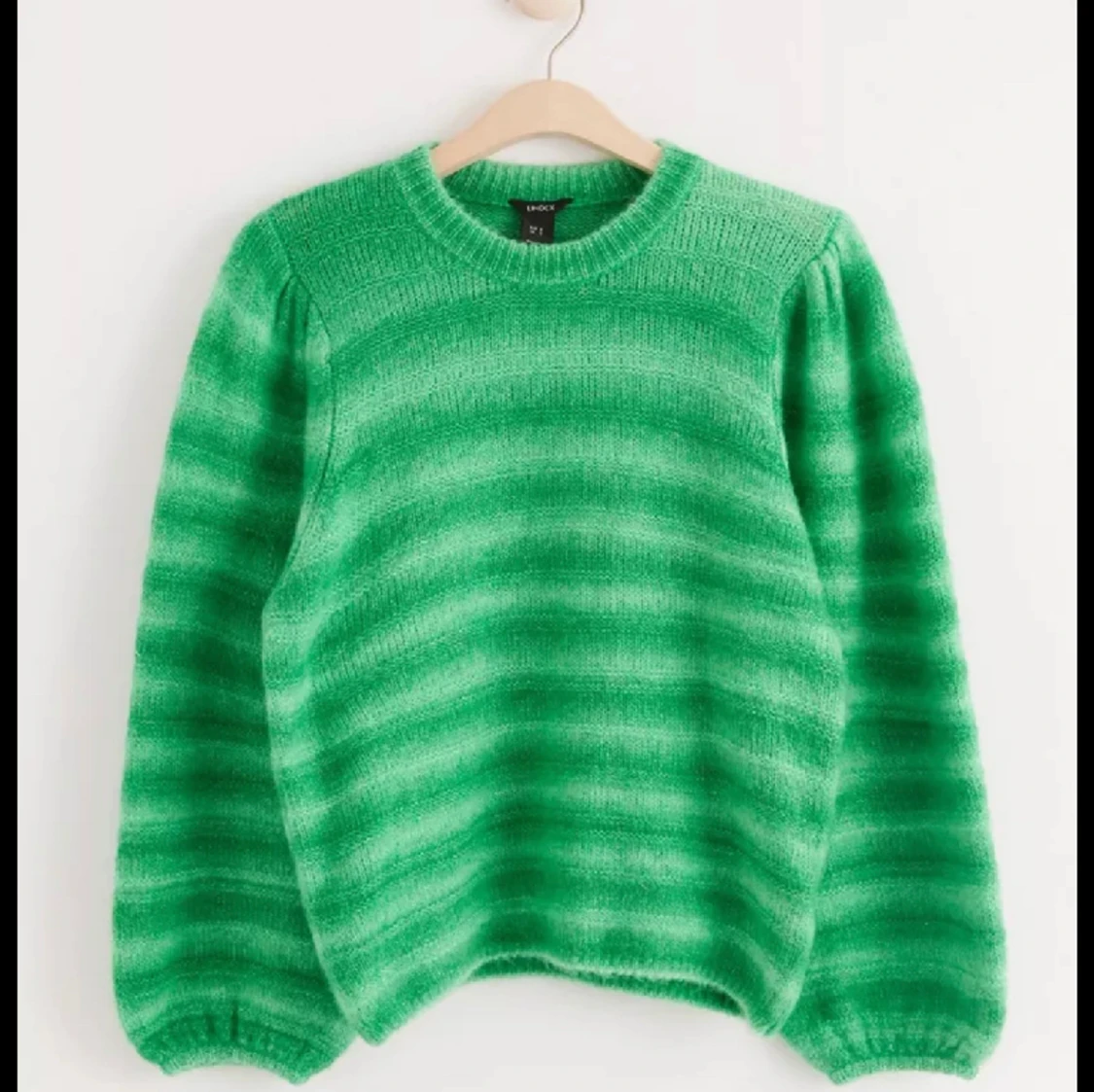 Grön stickad tröja