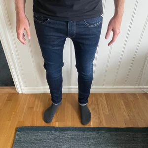 Jeans Replay Anbass Slim stl 33/34 - Jeans Replay Anbass Slim stl 33/34 Skick: 7/10