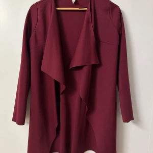 Nelly kofta - Fin kofta storlek XS men passar S samt M