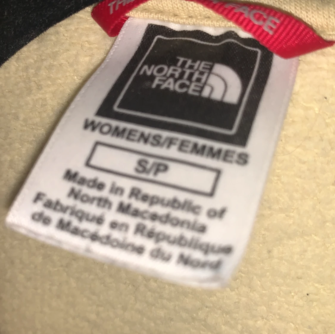 North face tröja med luva  - 92