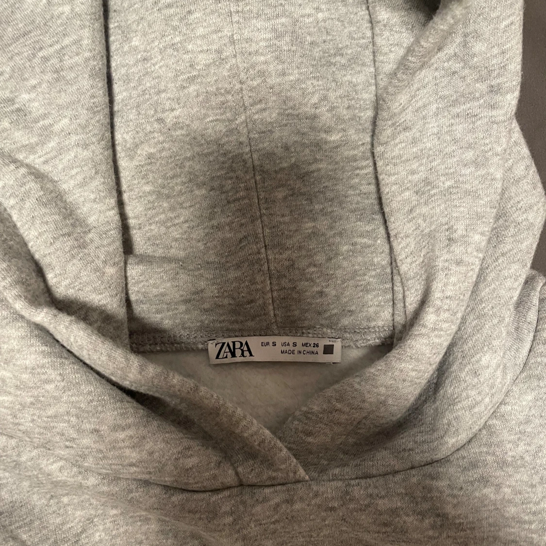 Croppade luvtröjor - 92