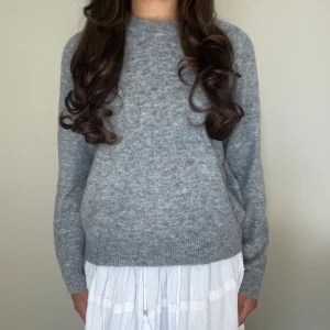 Stickad tröja - Fin stickad tröja ifrån zara