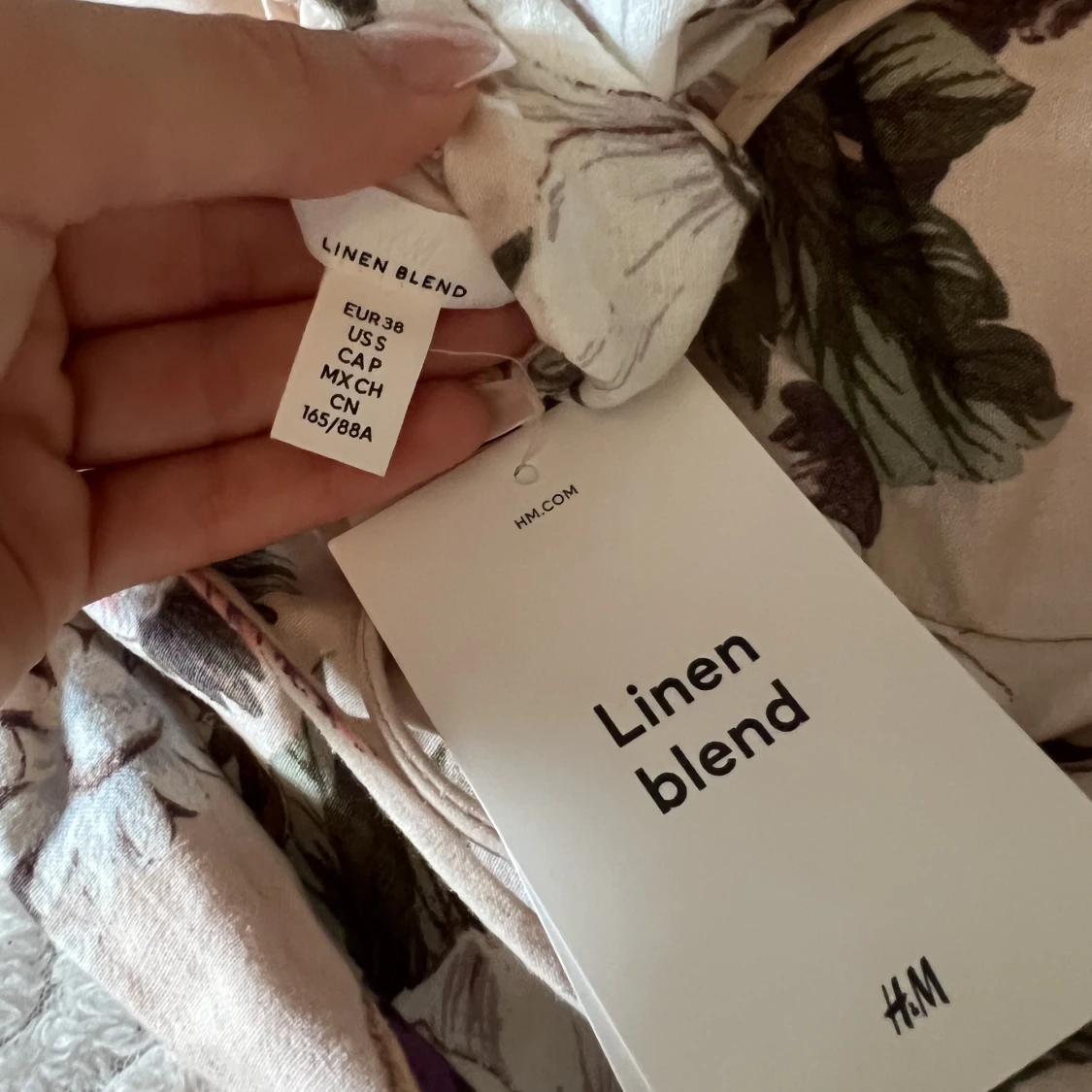 Blommig klänning  - 91