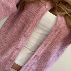 Rosa kofta - Jättesöt kofta 🩷