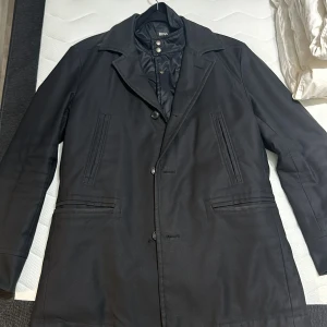 Klassisk kappa/rock - Klassisk kappa/roch mes vest 