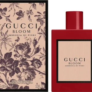 Gucci Bloom parfym - Säljer min Gucci parfym då jag känner att den inte passar mig, ca 80% kvar men svårt att avgöra då den inte är transparent, men har ej använt den så mycket.    Originalpriset är 1075kr