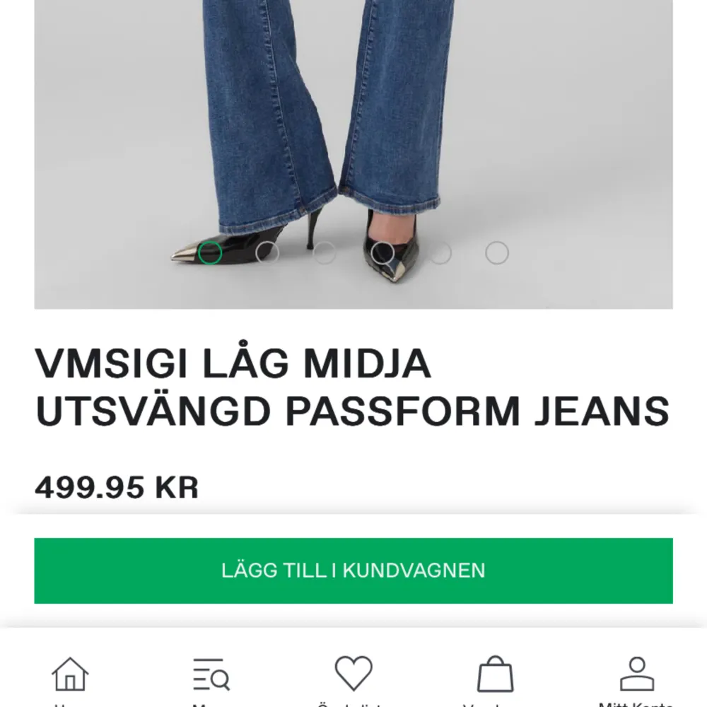Lågmidjade bootcut jeans från veromoda, nyskick, inte använda mycket. Nypris 500kr. Farkut & Housut.