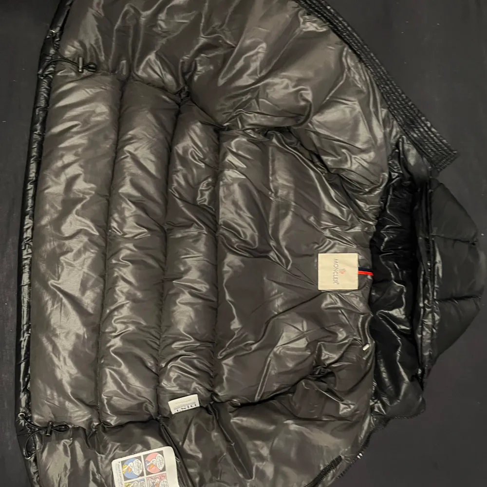 Moncler. Jacket (size 1 “small”). Jackor.