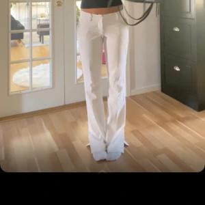 Lågmidjade kostymbyxor bikbok - Knappt använda