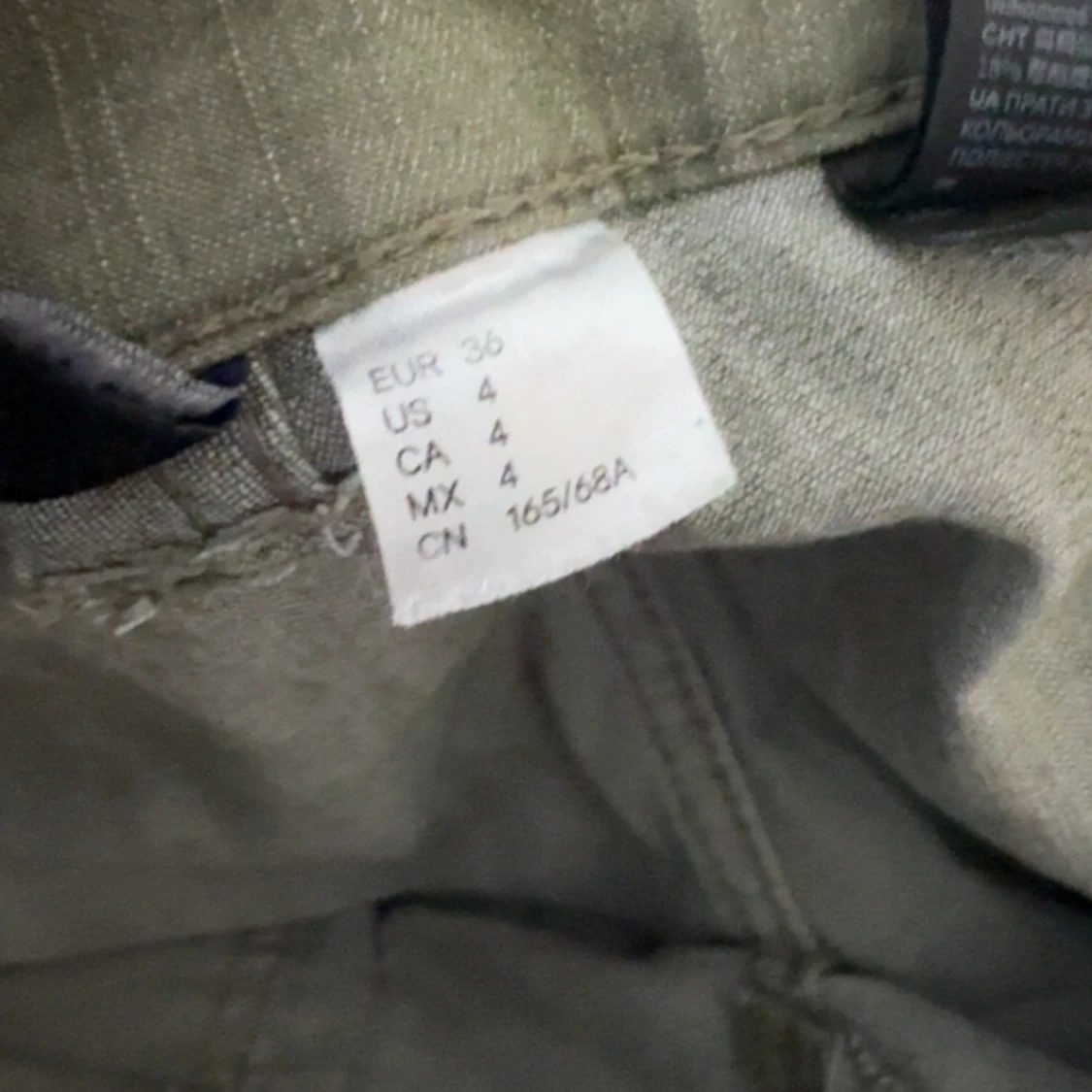 Gröna H&M ”jeans” - 91