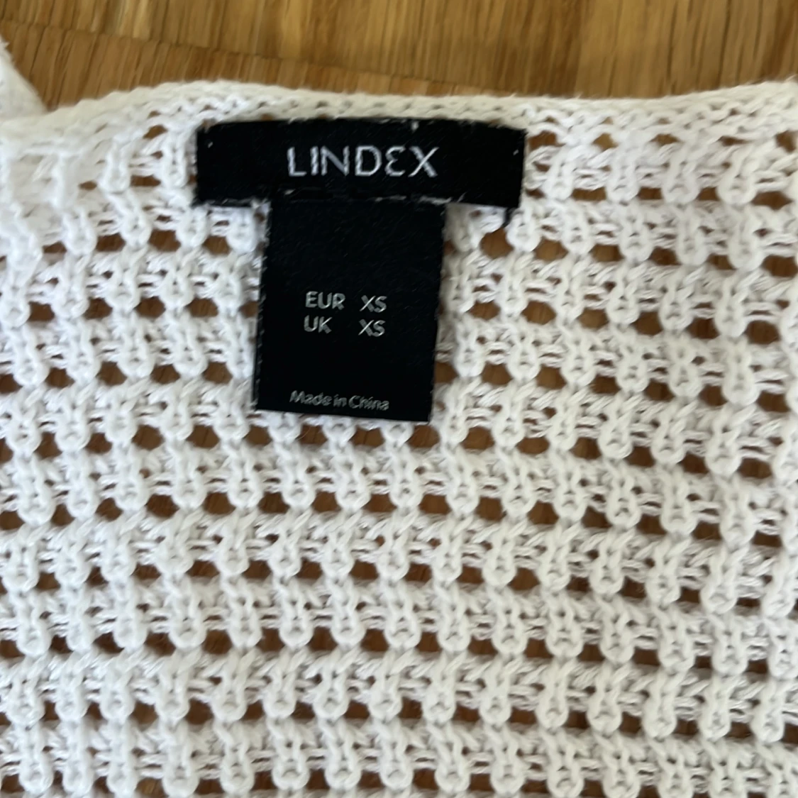 Vit stickad kofta från Lindex - 91