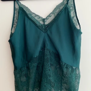 Jättesnyggt spetslinne💕 - Jättebra skick, snyggt💕😍