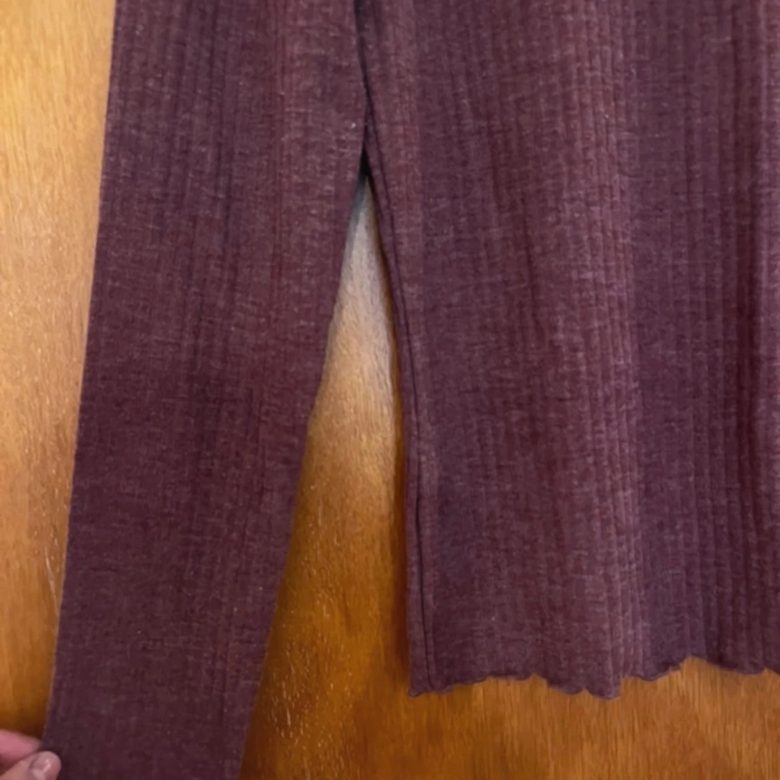 Långärmad ribbad tröja från ONLY - 90