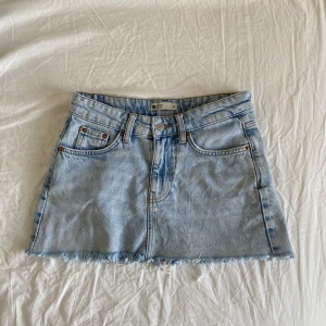 Jeanskjol - Jättesöt lågmidjad minikjol🩷🩷