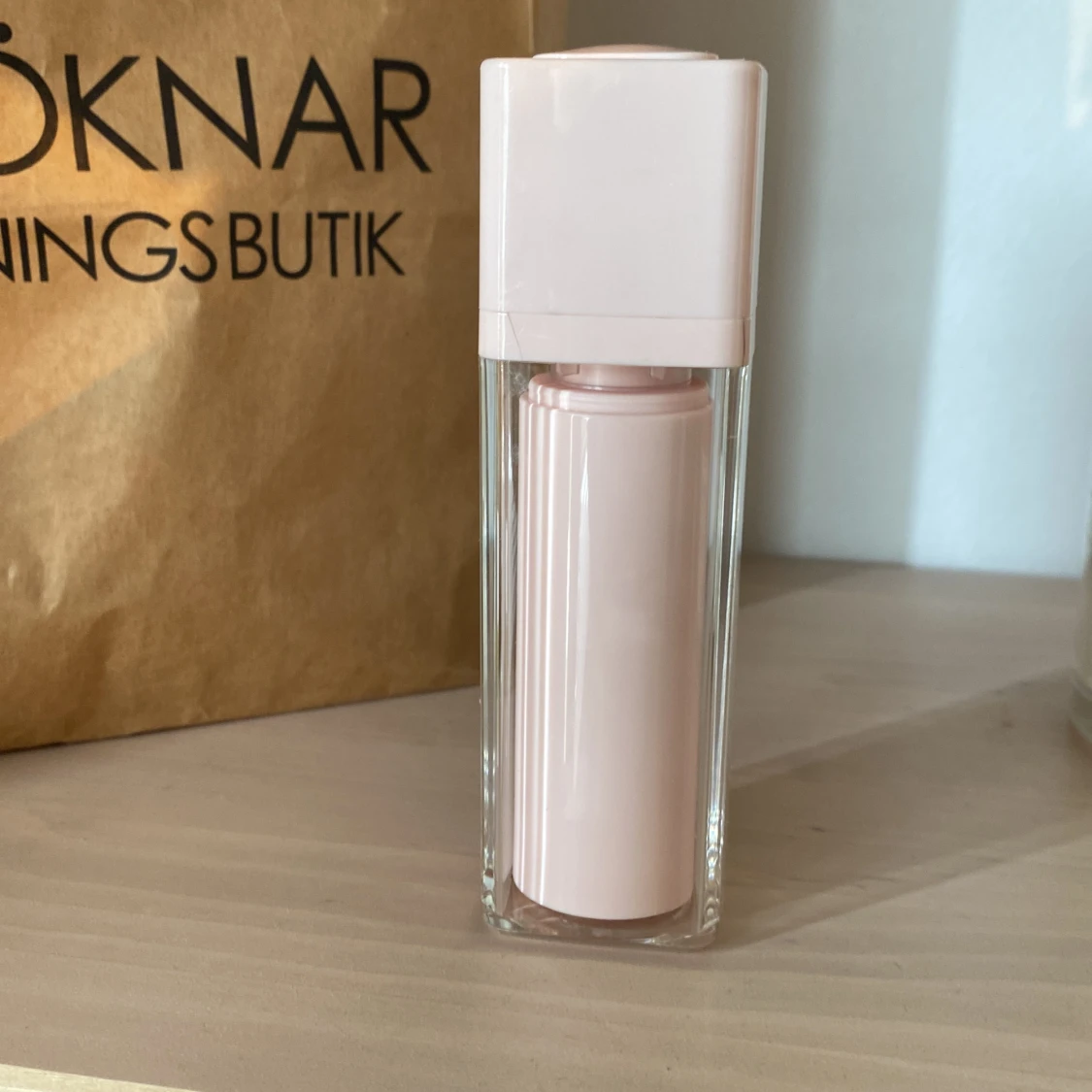 Red Carpet Prime Glow Primer från CAIA - 90