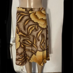 Utställd kjol, Rockabilly, 50-tal, 60-tal, 70-tal, retro, vintage inspirerad - Inget att anmärka på 