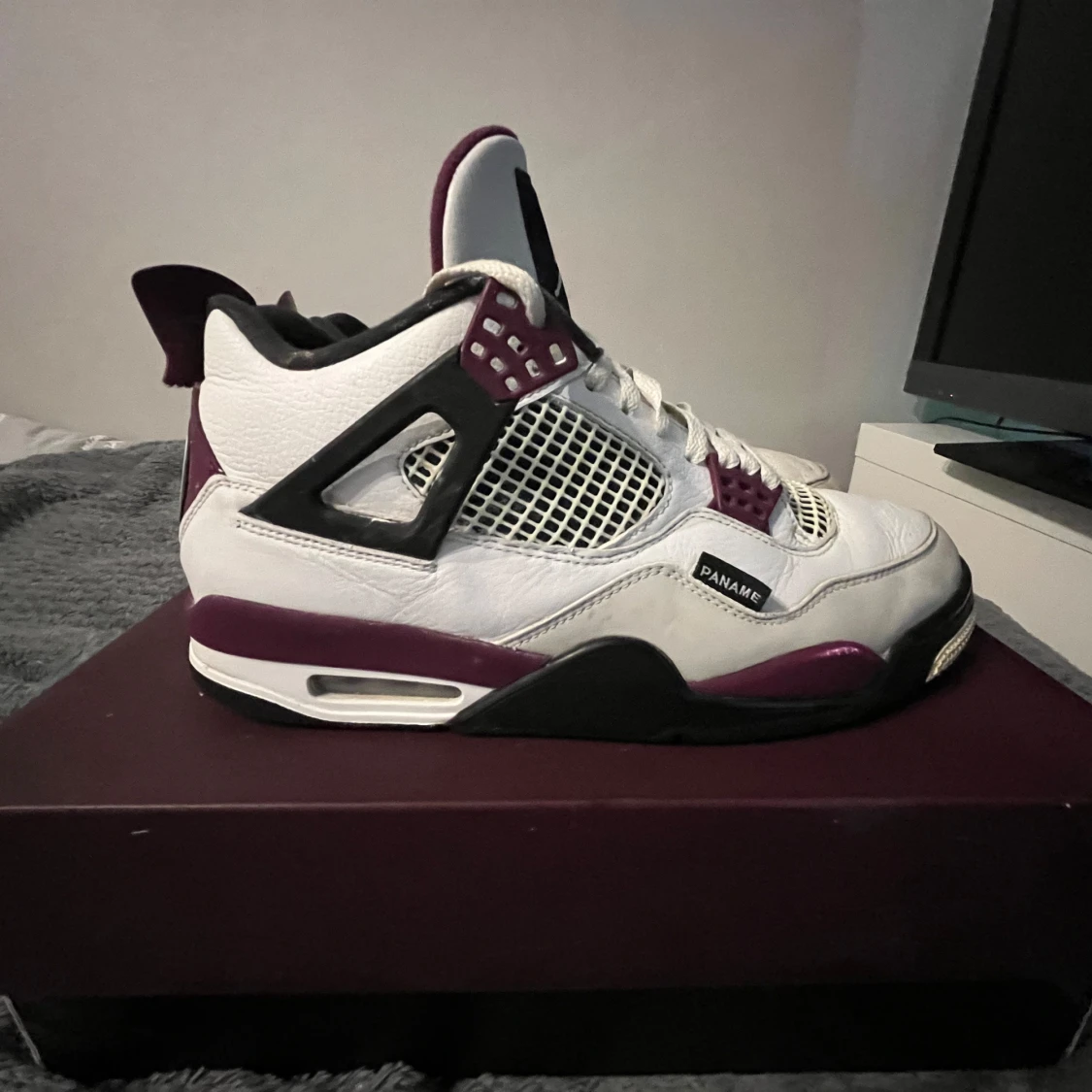 Air Jordan 4 Retro PSG - 92