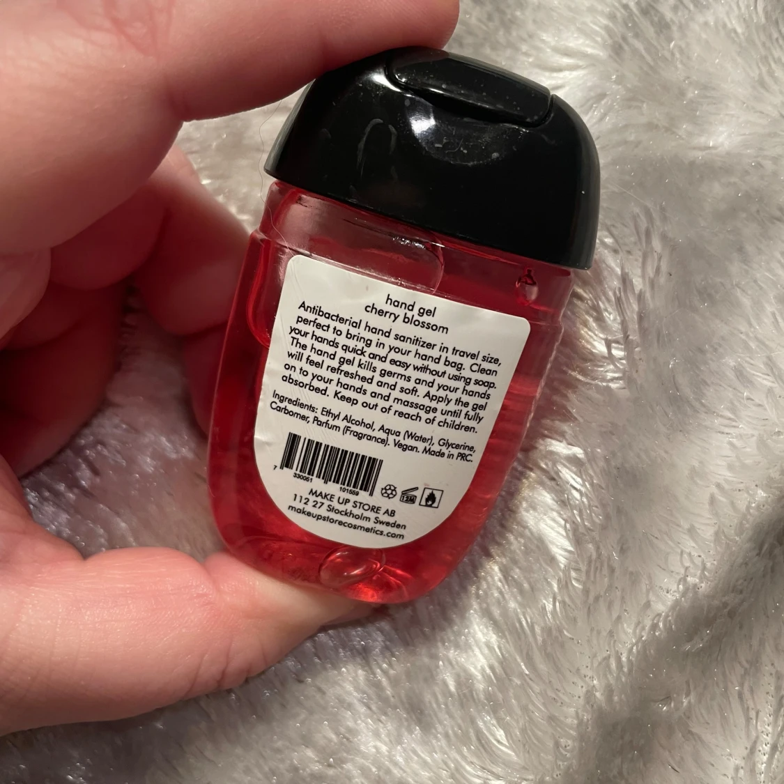 Make up Store hand gel Cherry blossom. 29 ml - 90