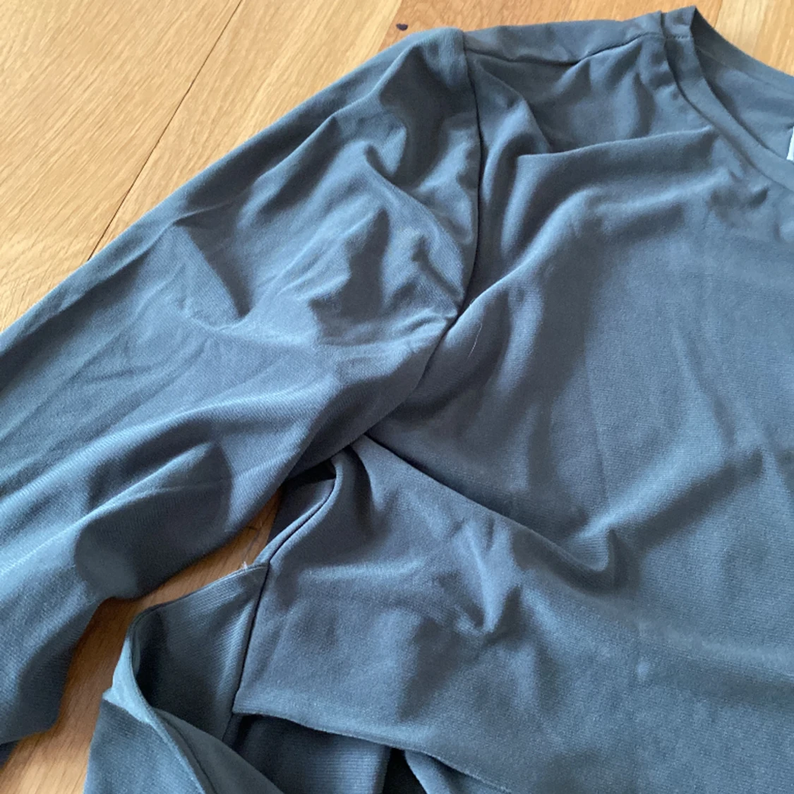 Blus med snörning  - 90