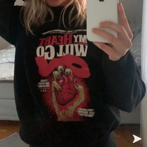 Sweartshirt  - Sweartshirt från cheap monday i storlek xs❤️