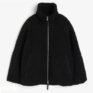 Teddyjacka H&M - Jättefin teddyjacka från H&M som är slutsåld, nyskick💕💕