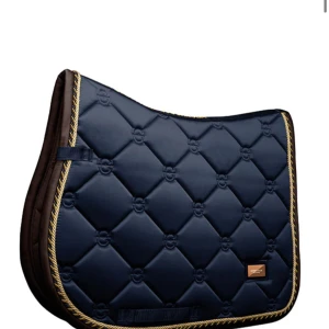 Equestrian Stockholm schabrak  - Super snyggt schabrak säljes!😊Bra skick, inga hål eller större fläckar. Tvättas självklart extra noga innan de skickas! Tveka ej att skriva för fler bilder eller svar på frågor!💓Priset går att diskutera.