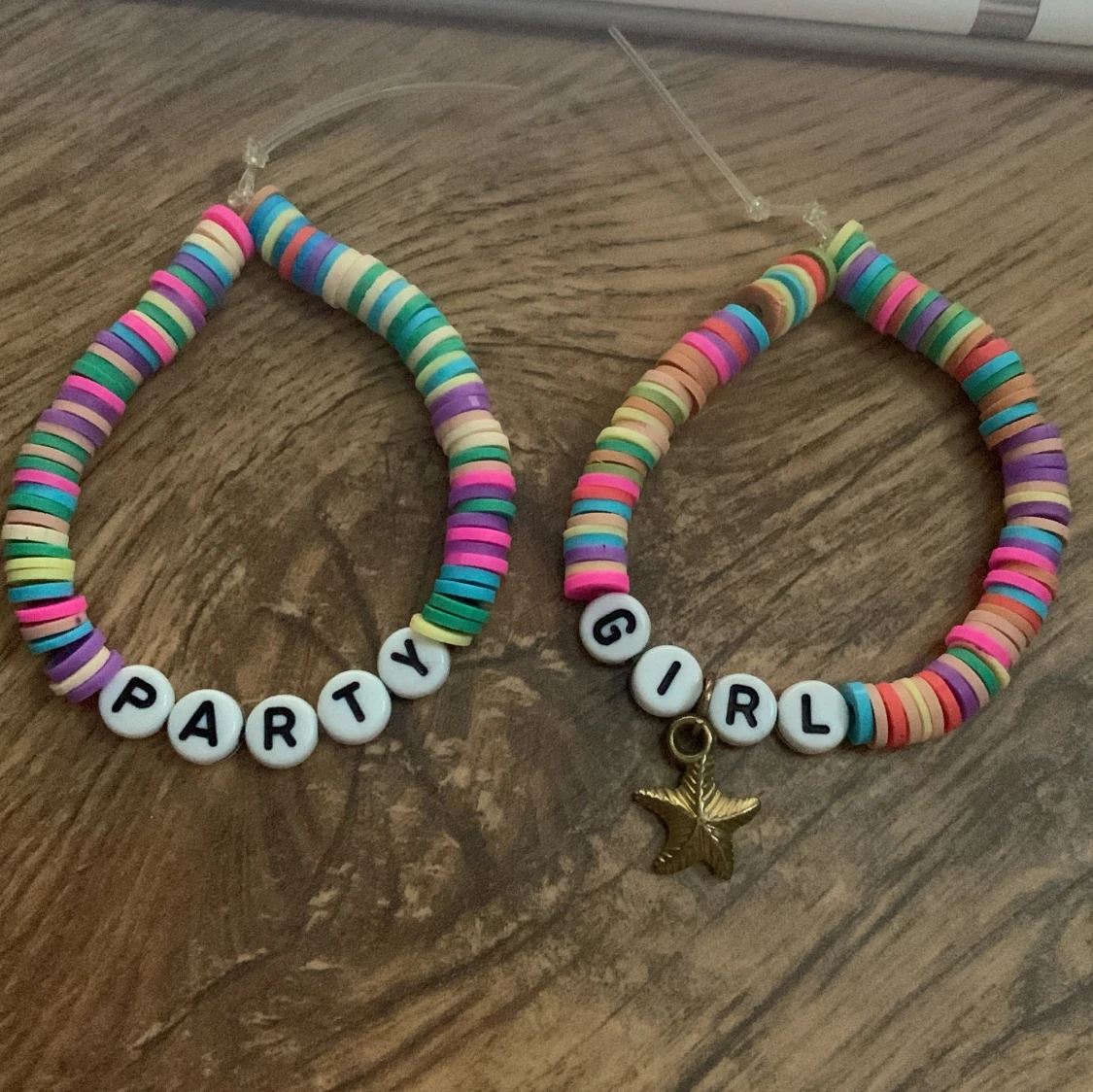 Färgglada armband❤️ - 92