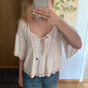 Blus - Så fin blus ifrån Chelsea som tyvärr inte används