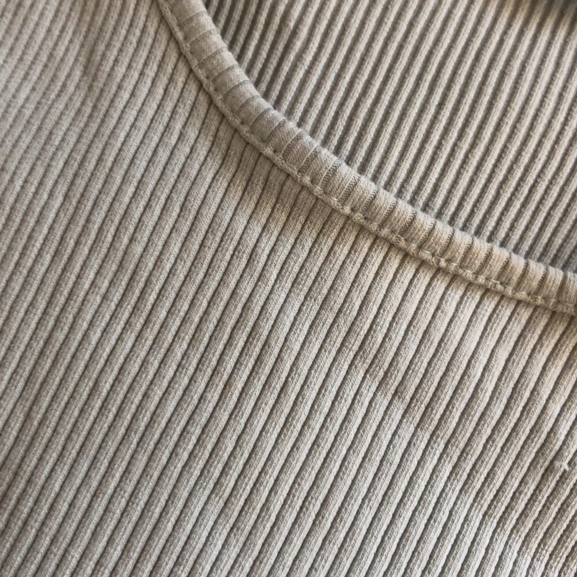 Ribbad tank-top - 91