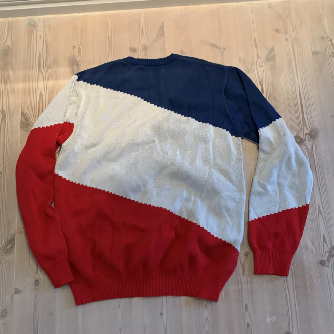 Dedicated Tröja  - 90