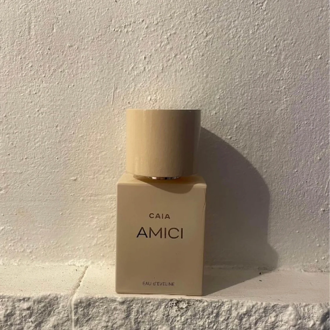 Caia parfym