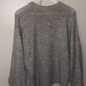 stickad tröja  - super mysig!