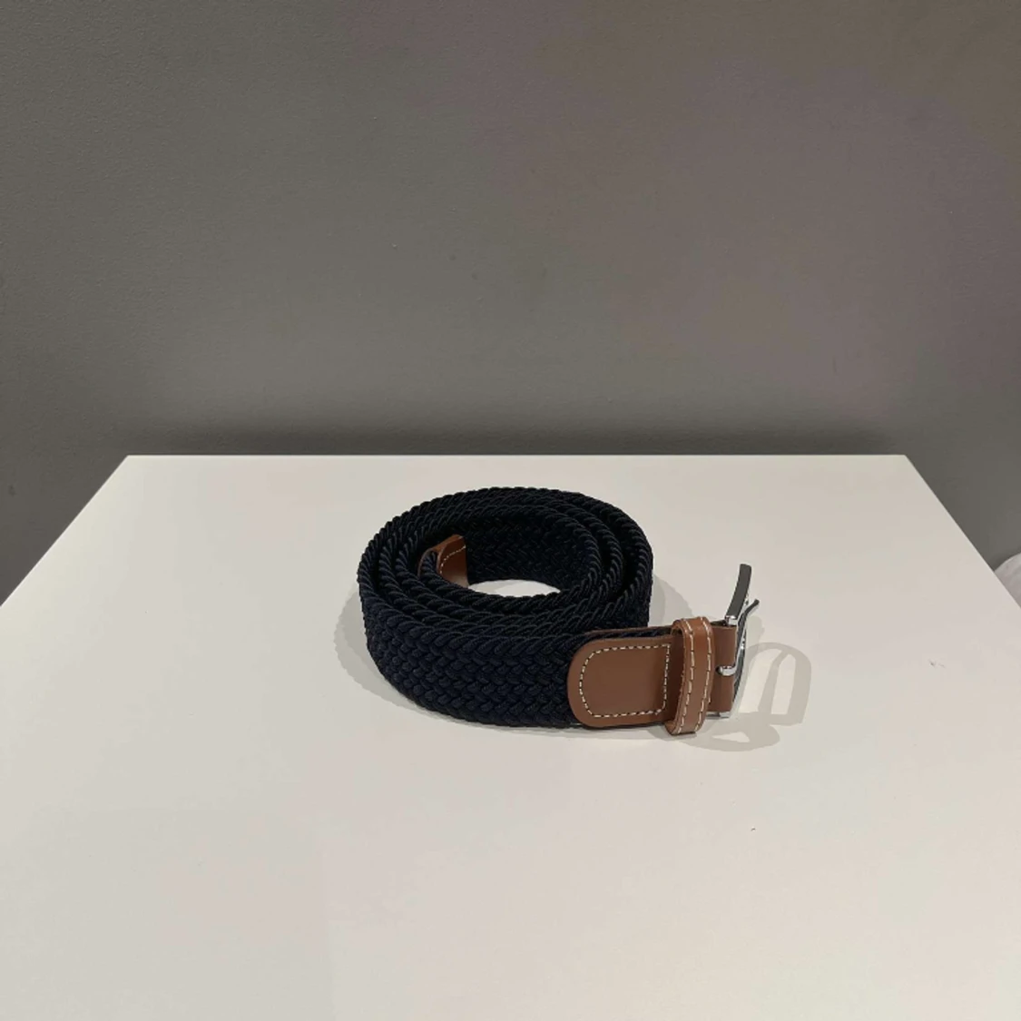 Stilrent bälte i ”Dark Navy” - 90