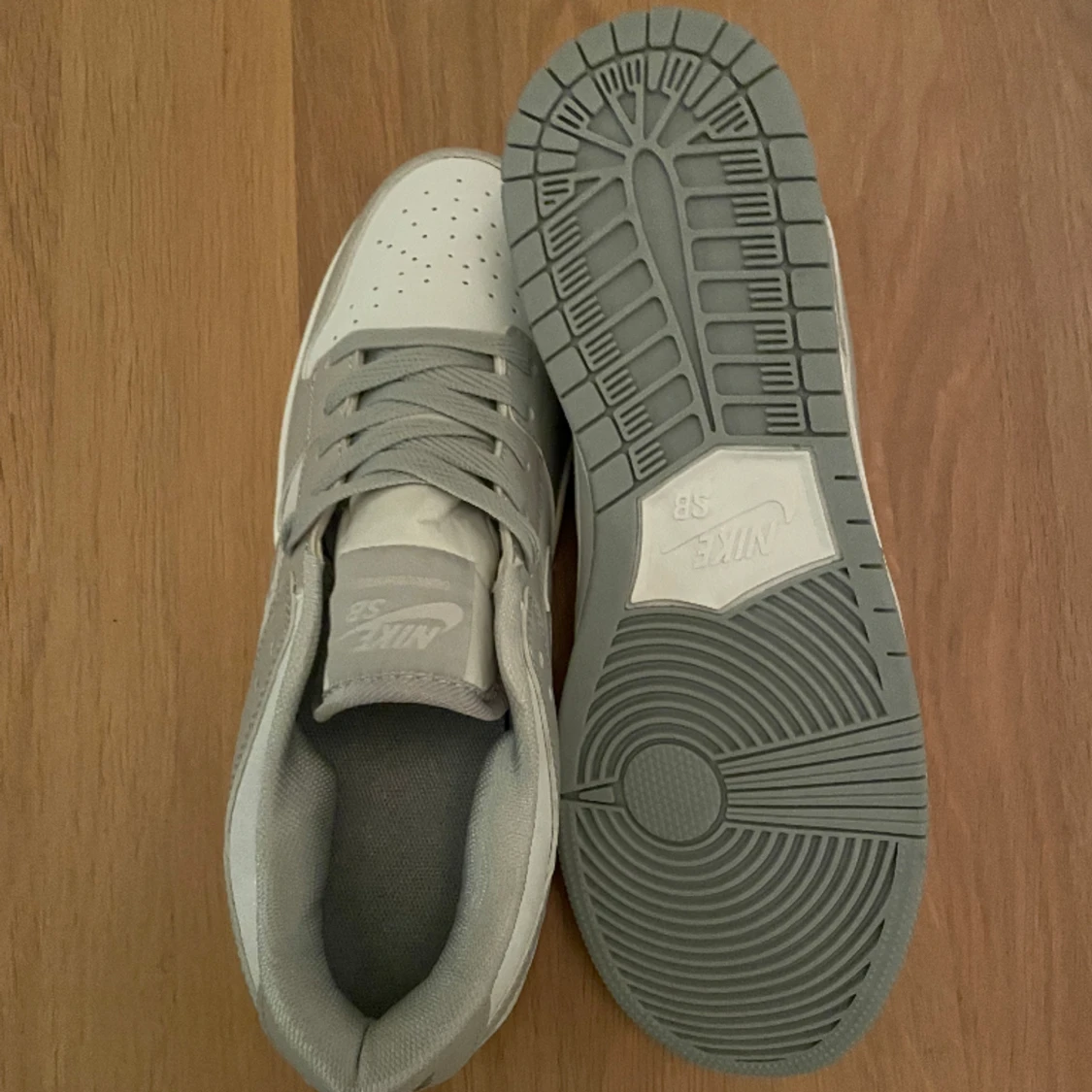 Nike dunk low grey frog  - 90