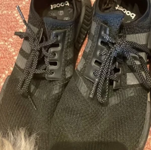 adidas skor - Adidas skor använda 2 gånger