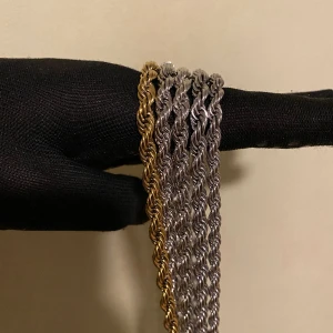 Cordell halsband  - Säljer massor av Cordell halsband och andra halsband samt Cordell armband och andra armband har smycken i både guld och silver