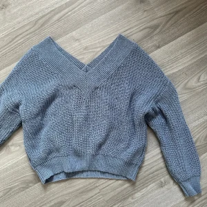 Stickad tröja - Fint skick!