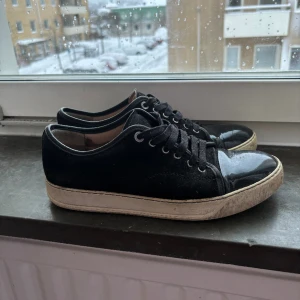 Lanvin Skor - Lanvin Skor, storlek 42, använda, skolådan skickas med